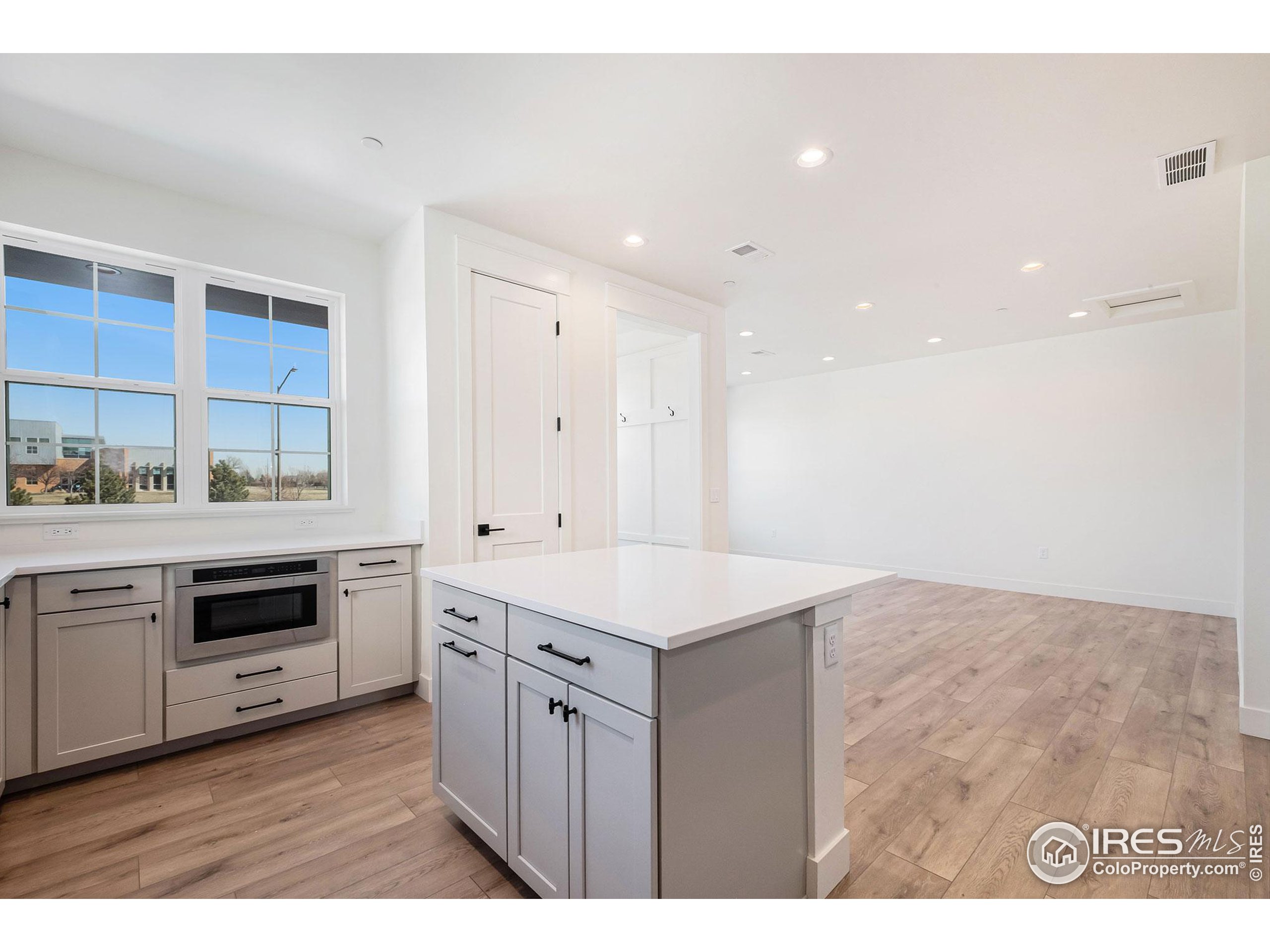 3045 East Trilby Road, Unit B6 Fort Collins, CO 80528 - Photo 4 of 20 Gallery Image 4