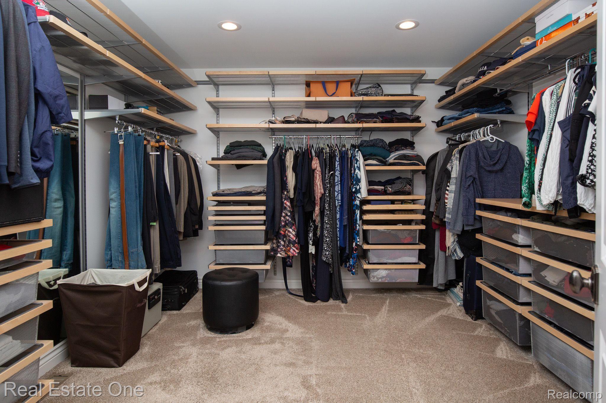 3760 Cedar Brook Drive Rochester, MI 48309 - Photo 49 of 76 Custom Closet