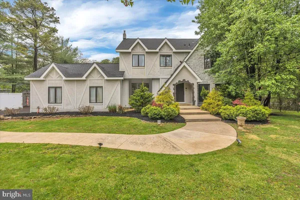 $859,900 | 111 Bortons Road, Marlton, NJ 08053