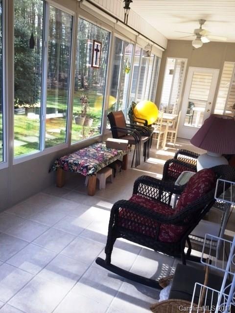 61 Bowman Ridge Road, Unit 5 Hendersonville, NC 28739 - Photo 20 of 24 a living room with furniture