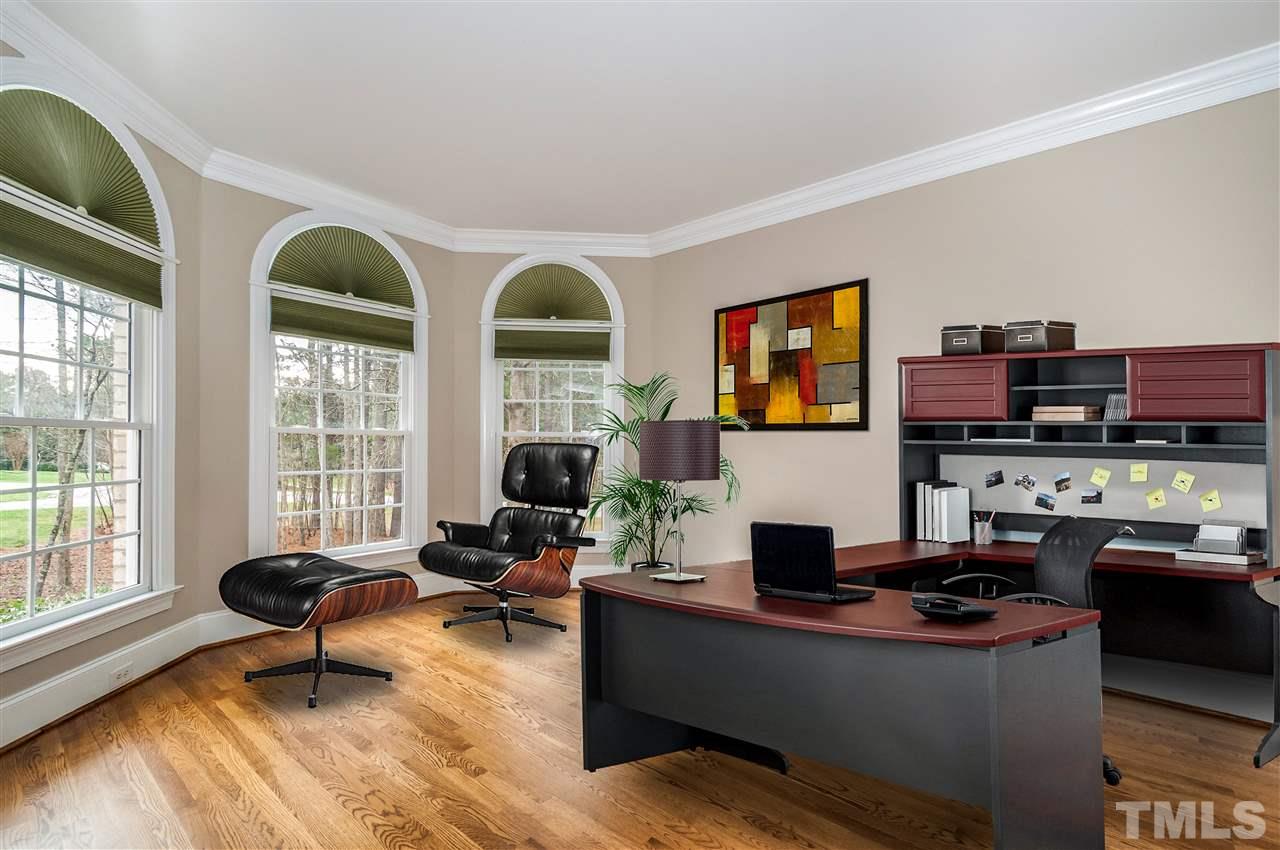 2004 Pearl Crescent Court Raleigh, NC 27613 - Photo 3 of 25 Gallery Image 3