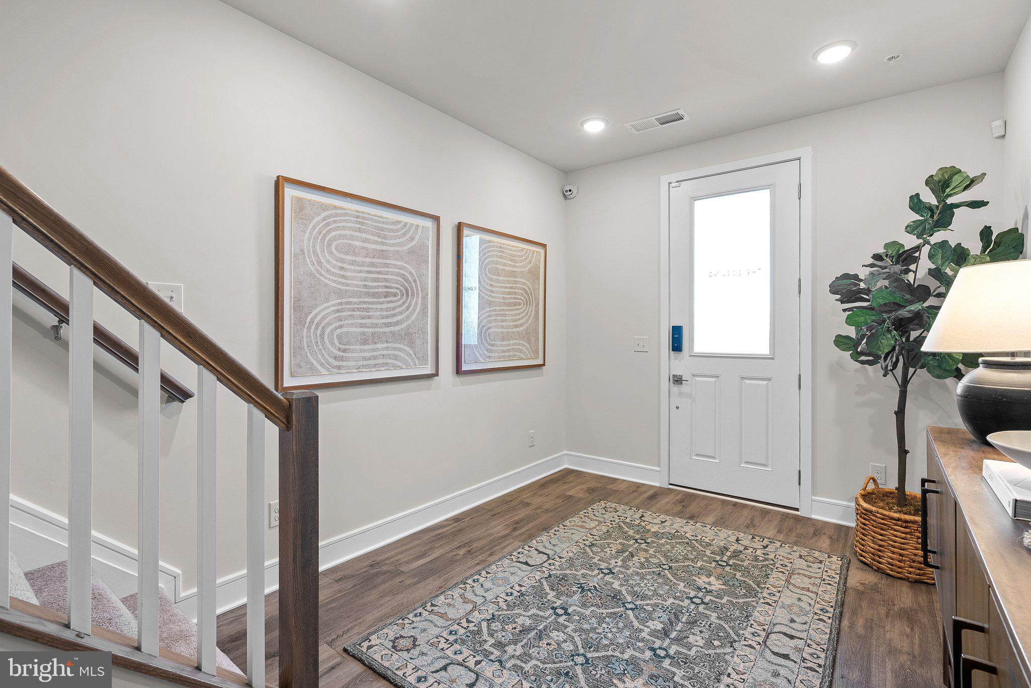 20801 Lamlash Terrace Ashburn, VA 20147 - Photo 3 of 25