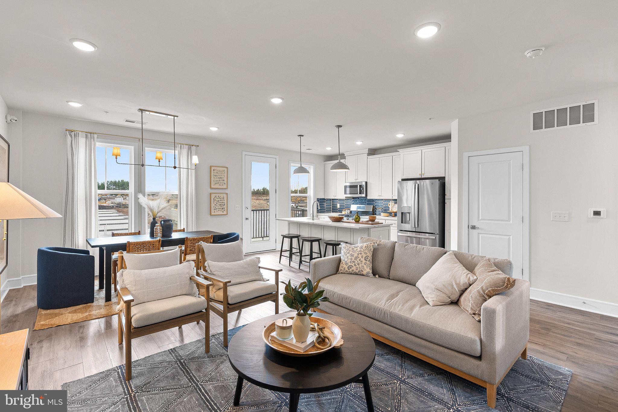 20801 Lamlash Terrace Ashburn, VA 20147 - Photo 5 of 25