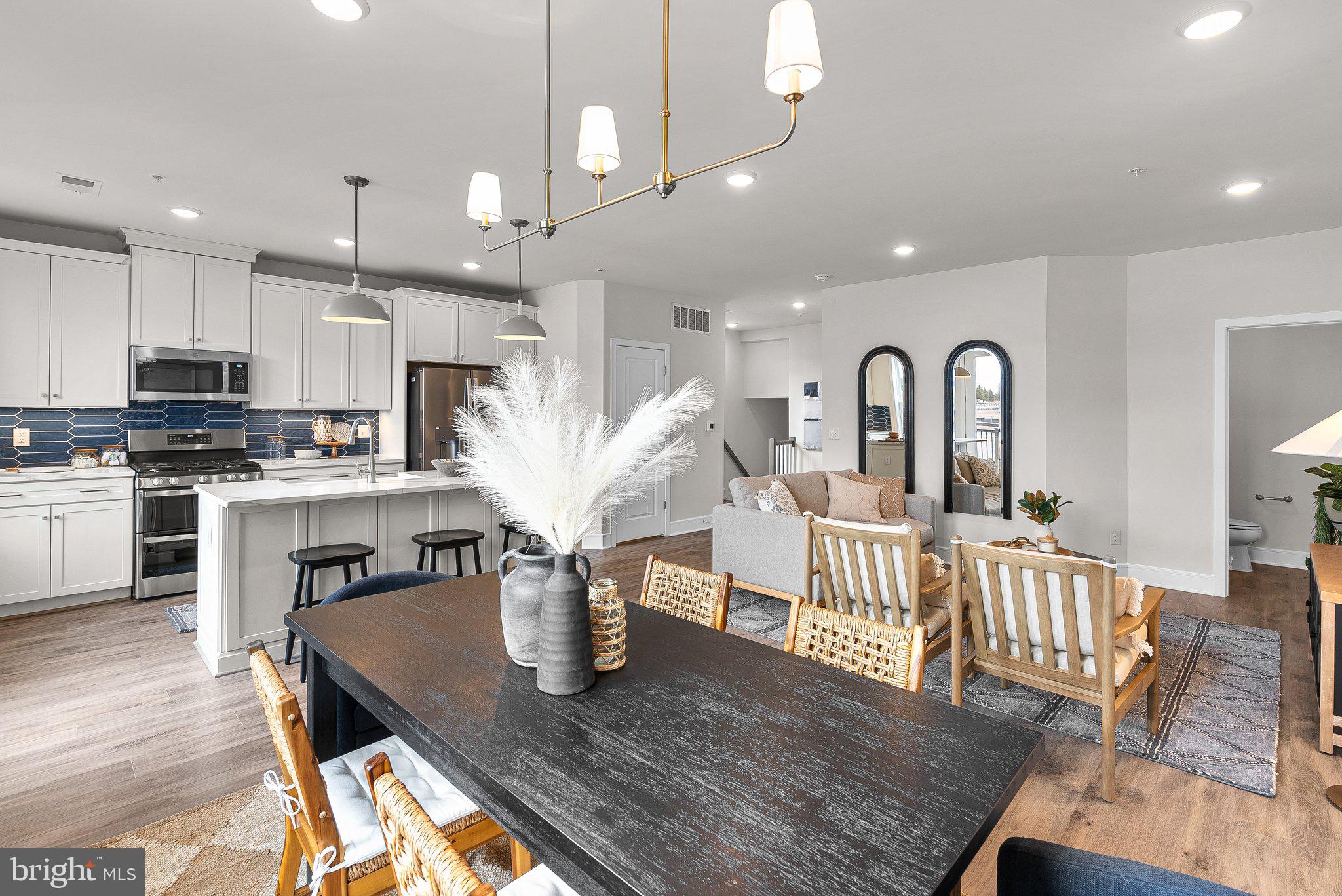 20801 Lamlash Terrace Ashburn, VA 20147 - Photo 7 of 25