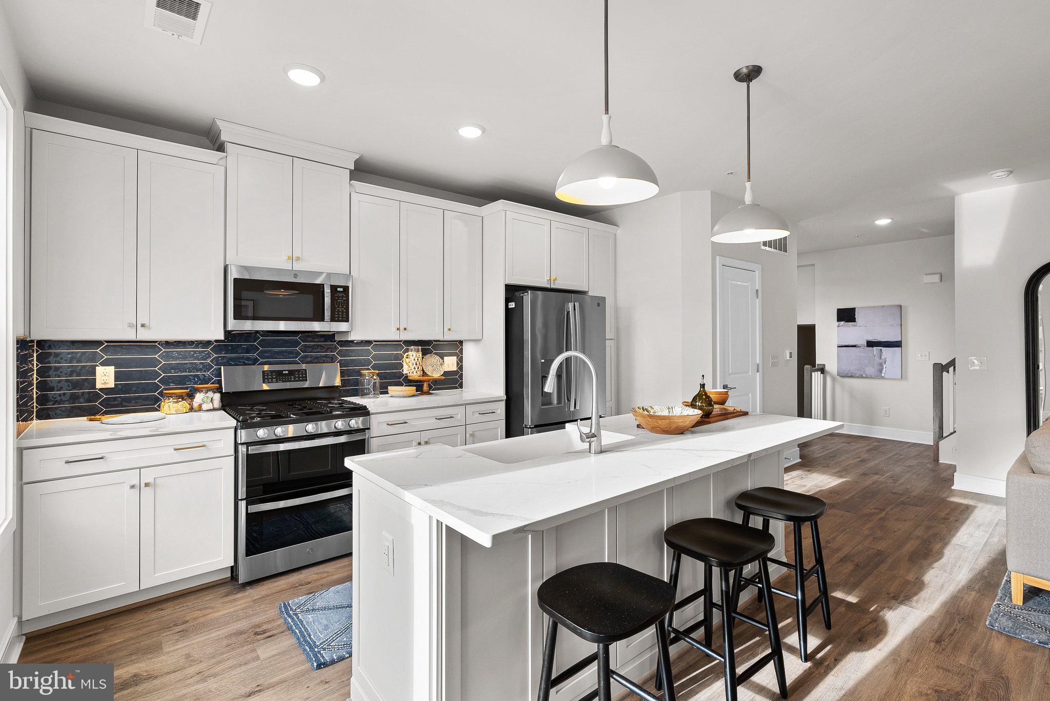 20801 Lamlash Terrace Ashburn, VA 20147 - Photo 10 of 25