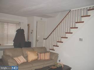 637 Briarcliff Road Upper Darby, PA 19082 - Photo 5 of 5