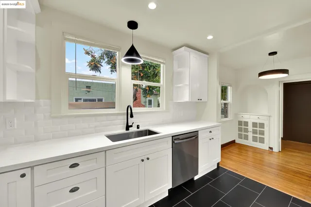 $699,500 | 971 34th Street, Richmond, CA 94805