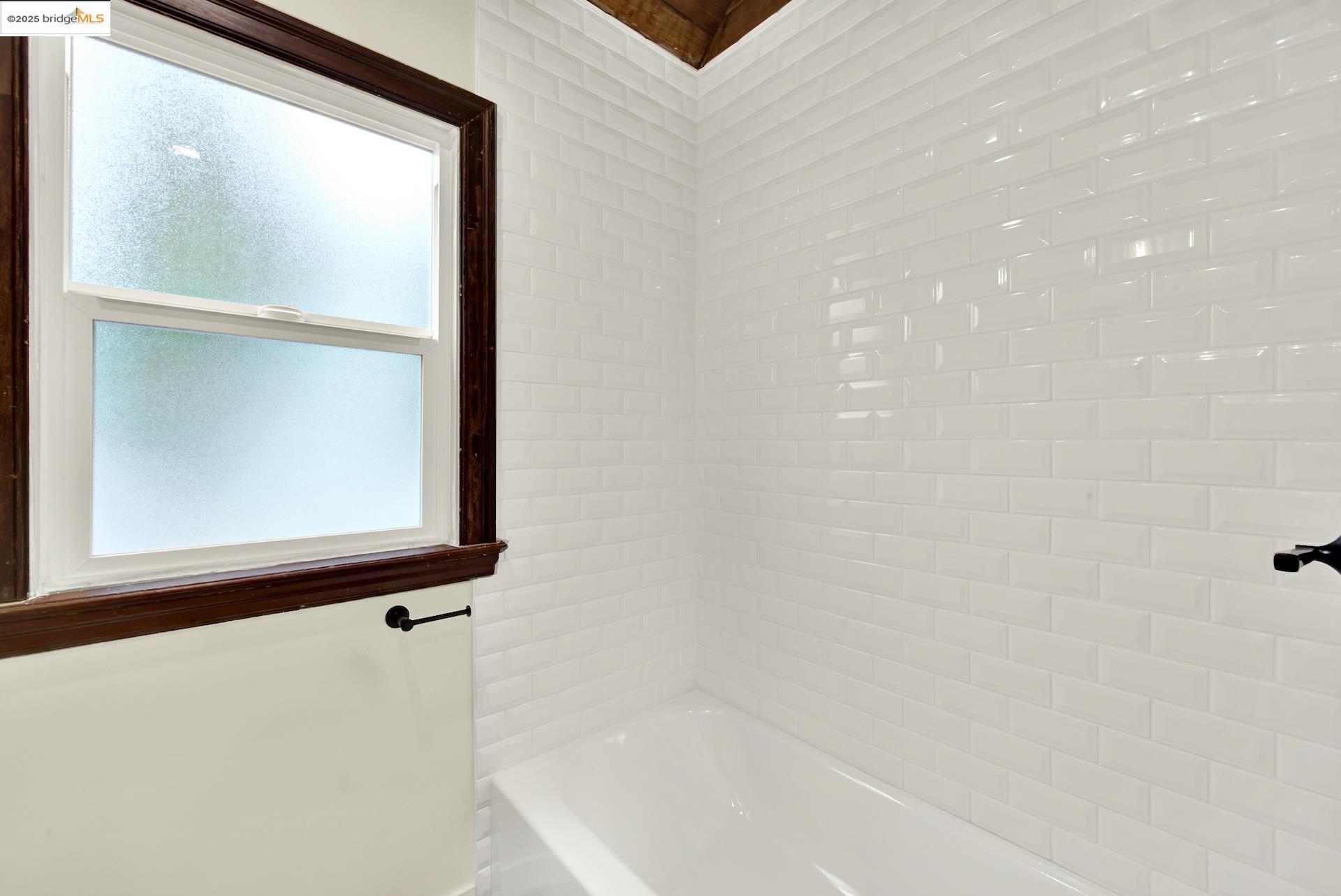 971 34th Street Richmond, CA 94805 - Photo 21 of 58