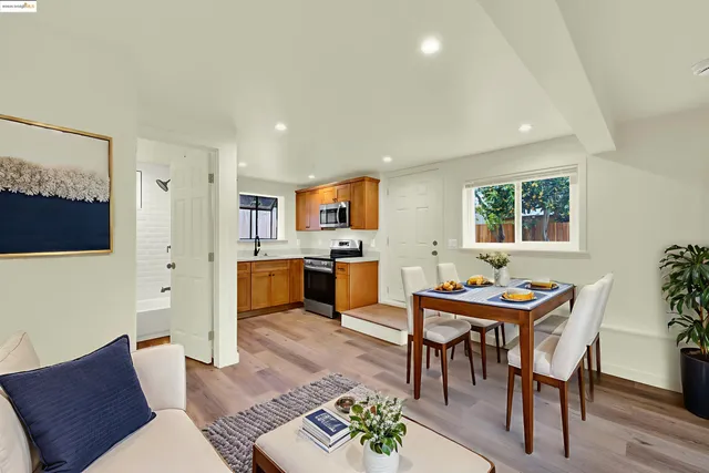 $699,500 | 971 34th Street, Richmond, CA 94805