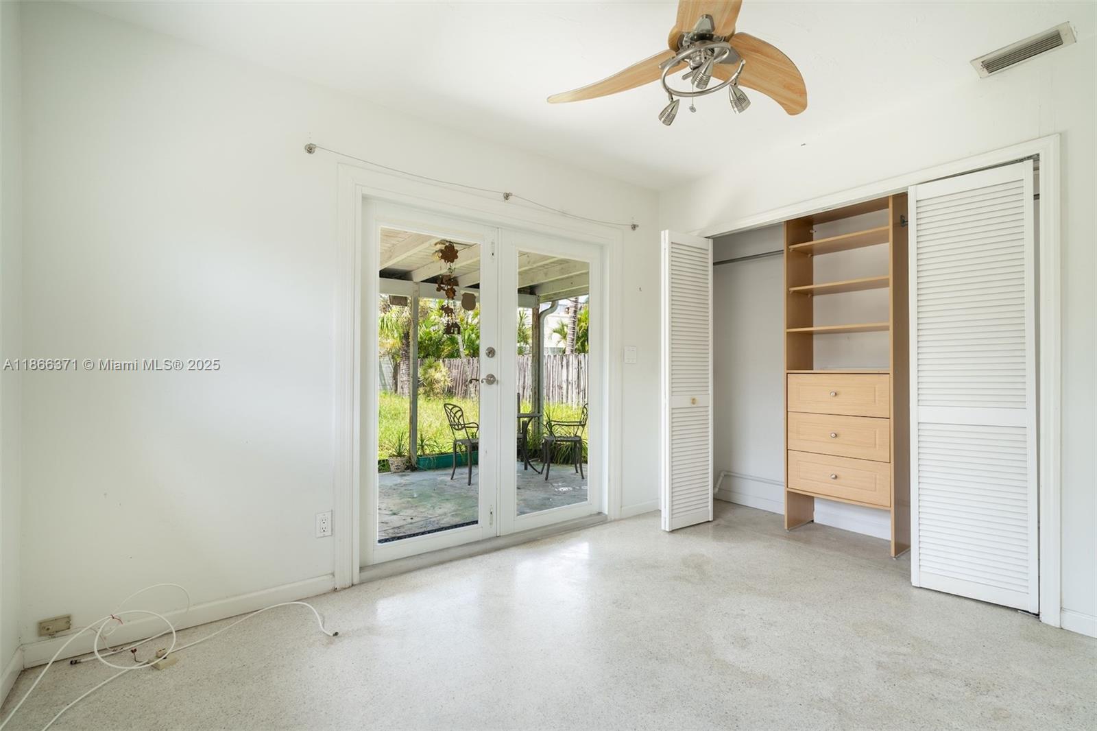 4915 Northeast 22nd Avenue Lighthouse Point, FL 33064 - Photo 11 of 26