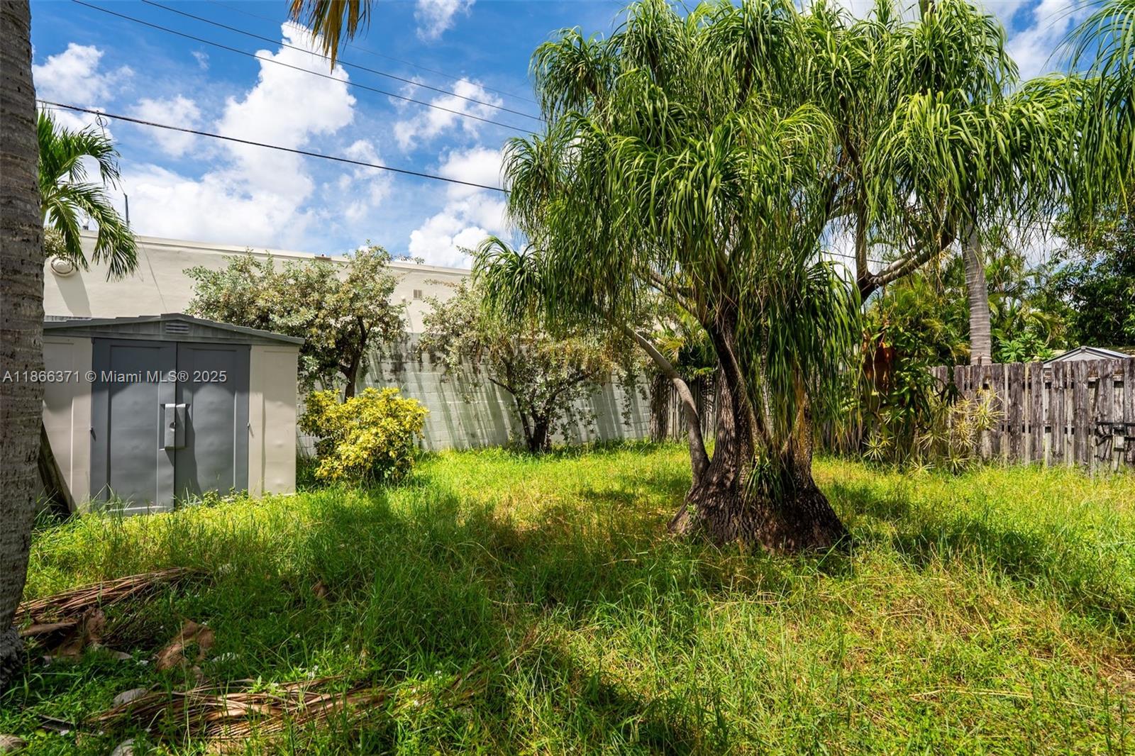 4915 Northeast 22nd Avenue Lighthouse Point, FL 33064 - Photo 23 of 26