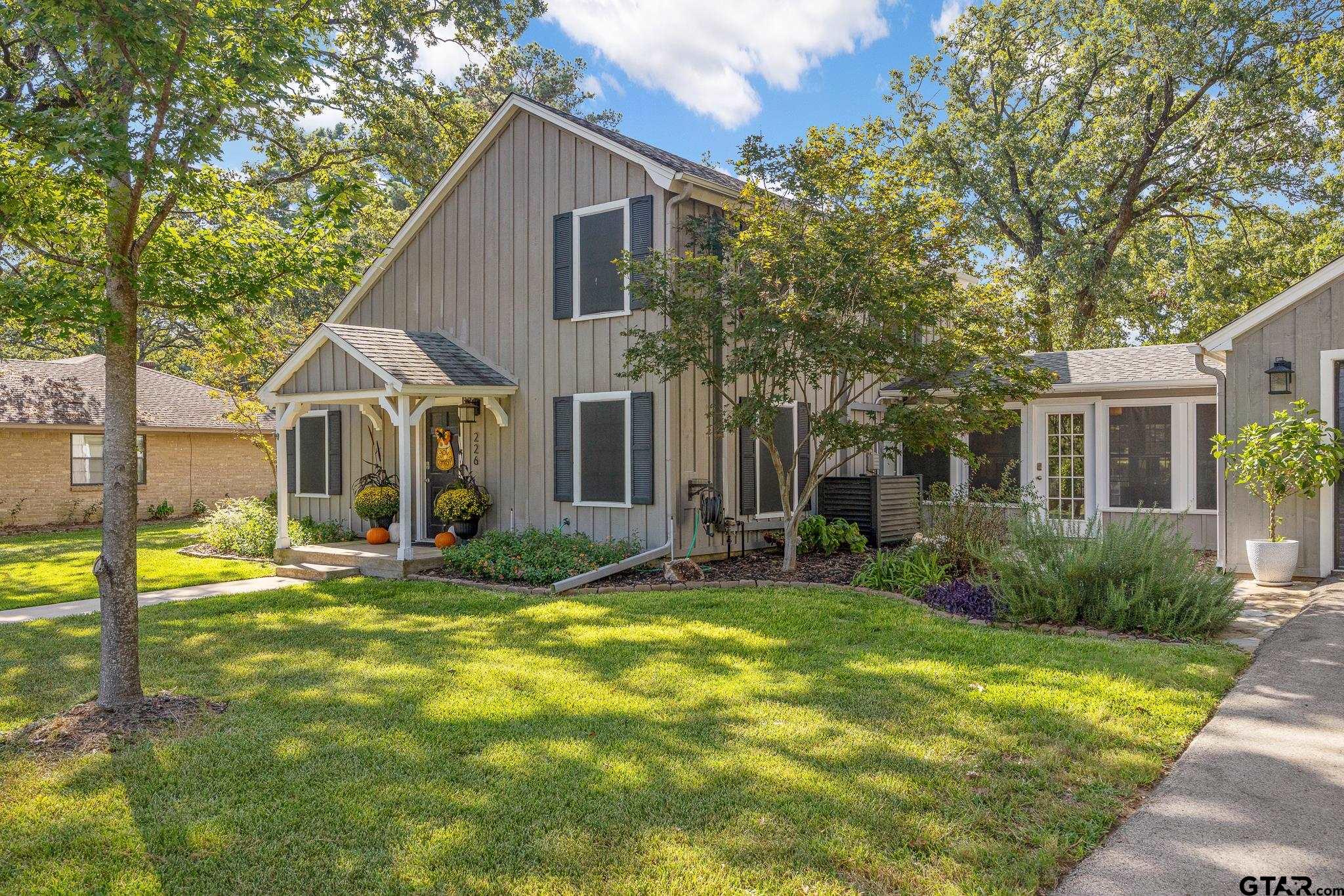 226 Brookside Drive Hideaway, TX 75771 - Photo 3 of 48