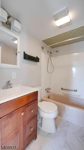 $2,500 | 1044 County Road 519, Frenchtown, NJ 08825