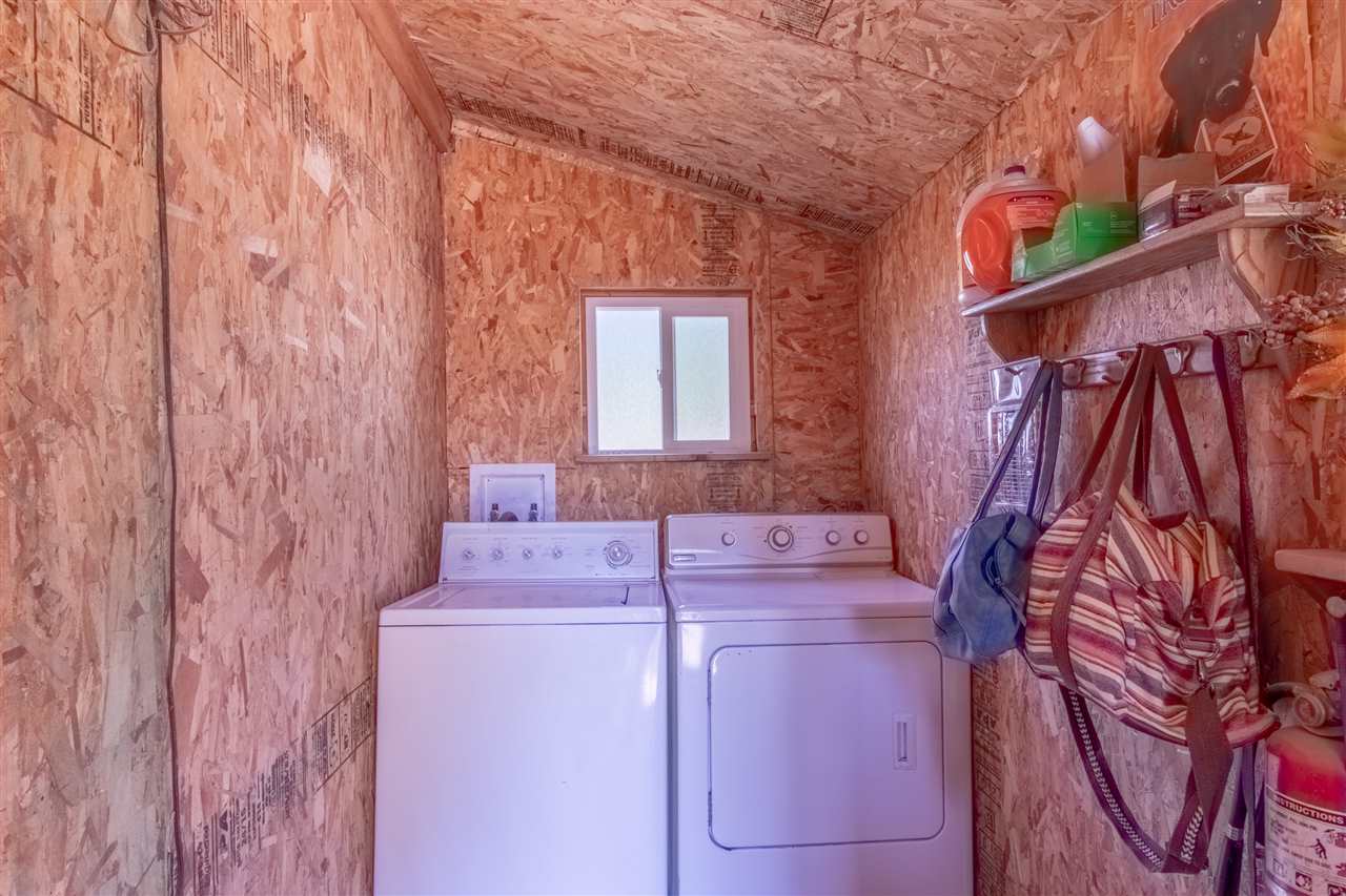 4238 Highway 231 Springdale, WA 99173 - Photo 15 of 19