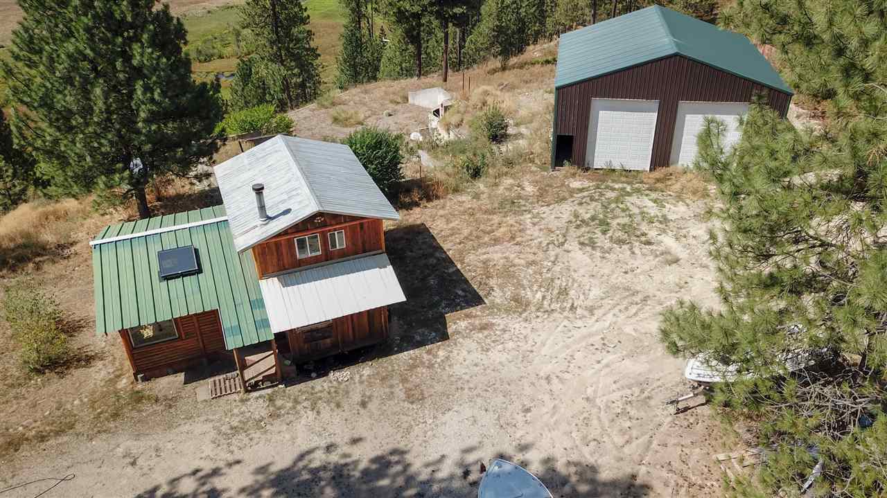 4238 Highway 231 Springdale, WA 99173 - Photo 16 of 19