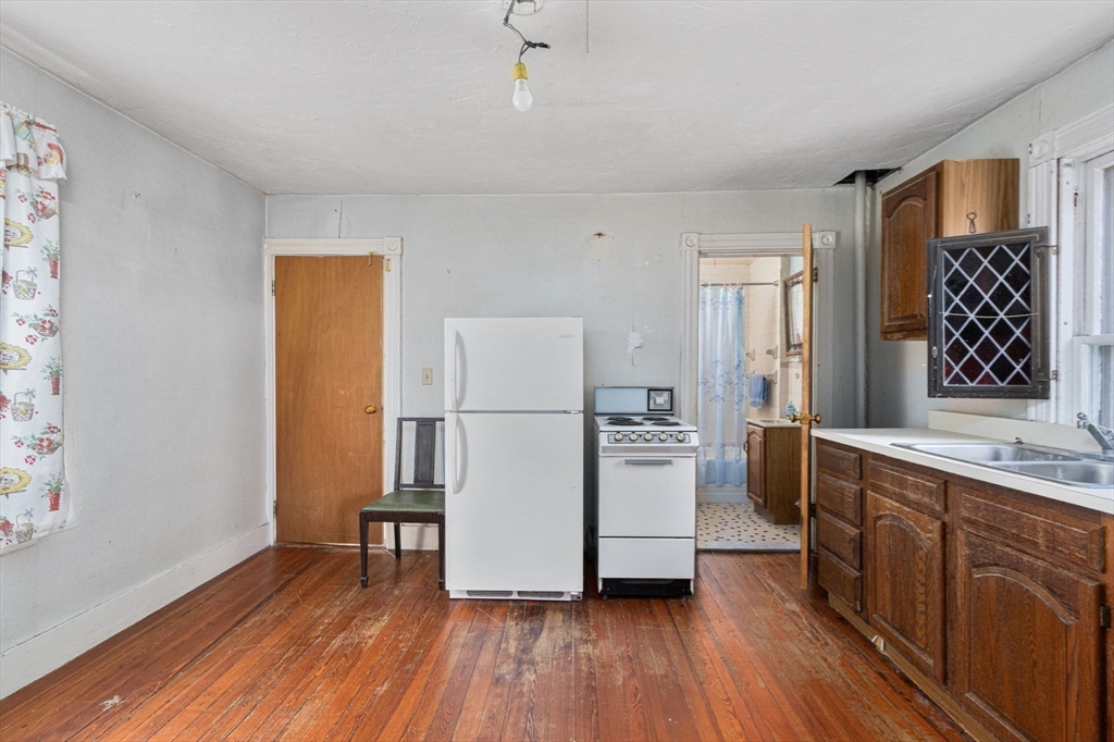 38 Dean Street Rehoboth, MA 02769 - Photo 10 of 42