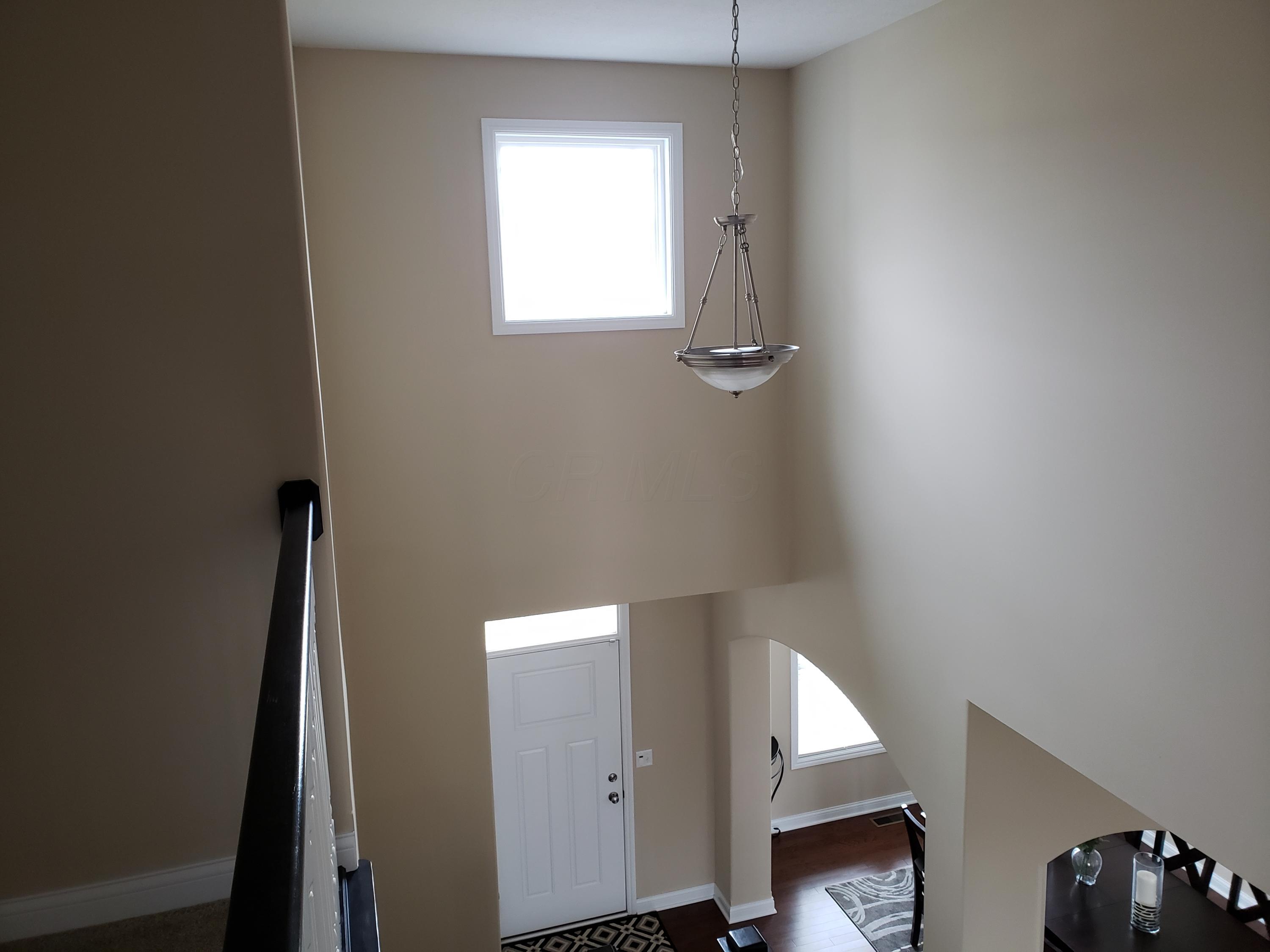 2194 Olde Ridge Court Lancaster, OH 43130 - Photo 3 of 37 Gallery Image 3