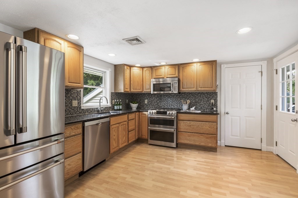 25 Woodland Road Ashland, MA 01721 - Photo 13 of 26 Gallery Image 13