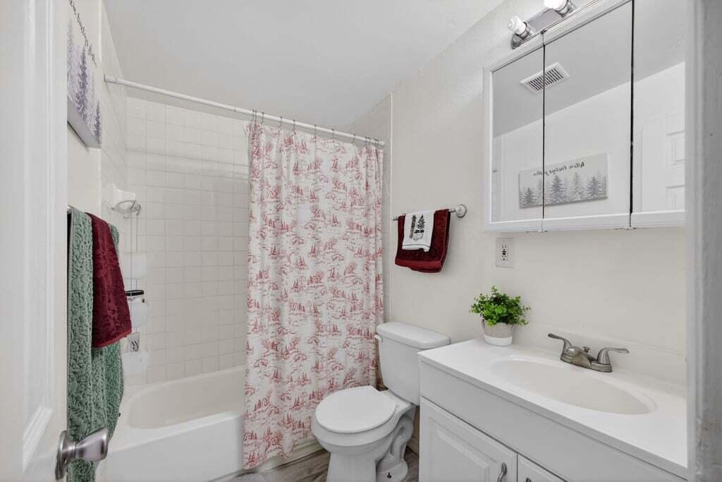 3740 Dunes Road Cabana Colony, FL 33410 - Photo 15 of 18 Bathroom