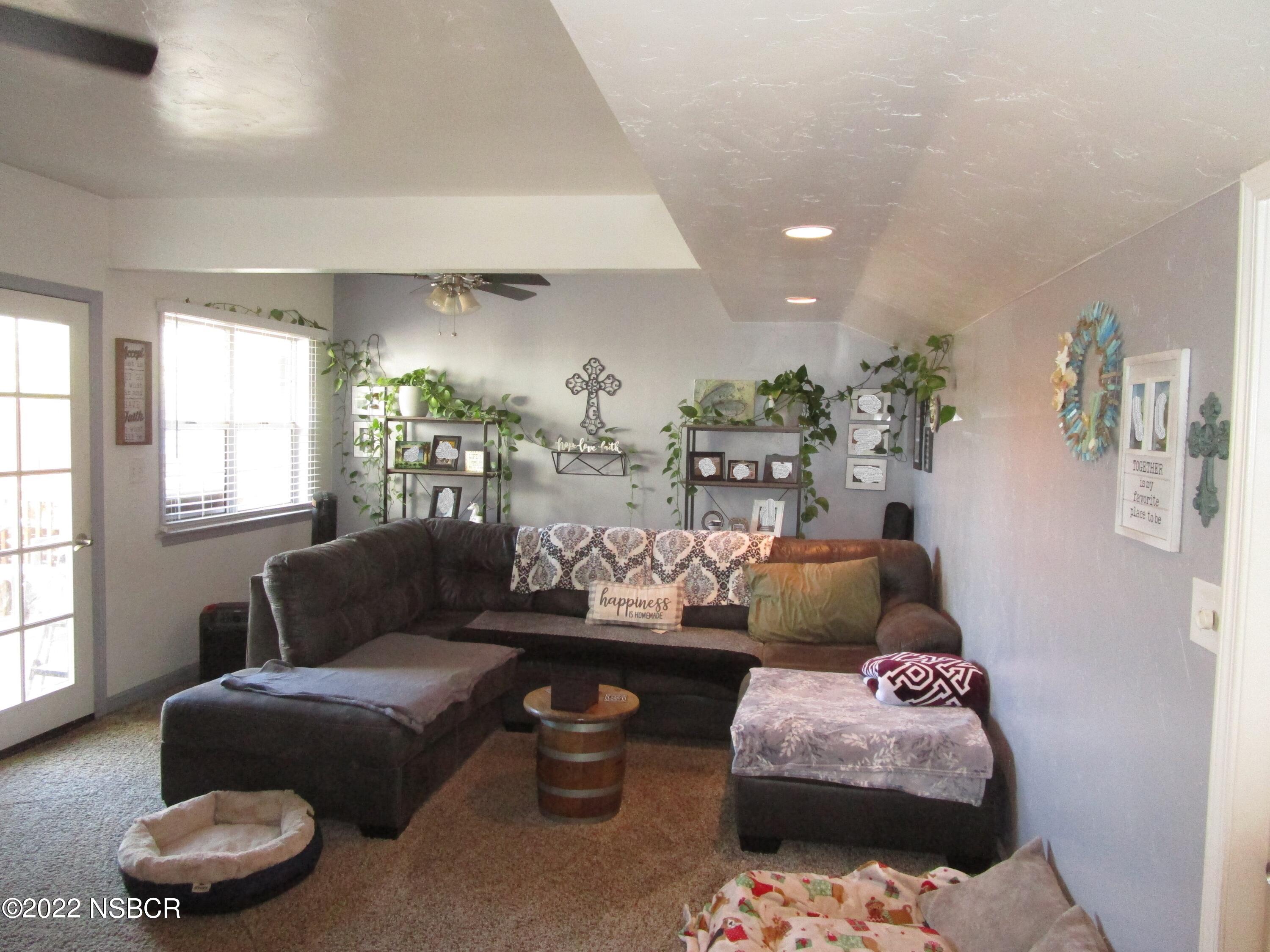 314 South I Street Lompoc, CA 93436 - Photo 14 of 60 Family Room