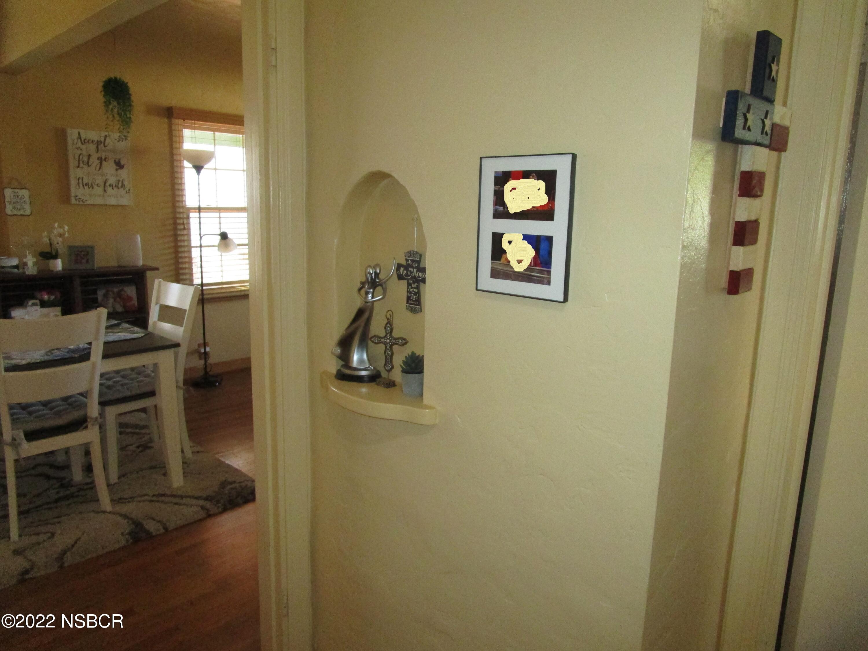 314 South I Street Lompoc, CA 93436 - Photo 17 of 60 Hallway