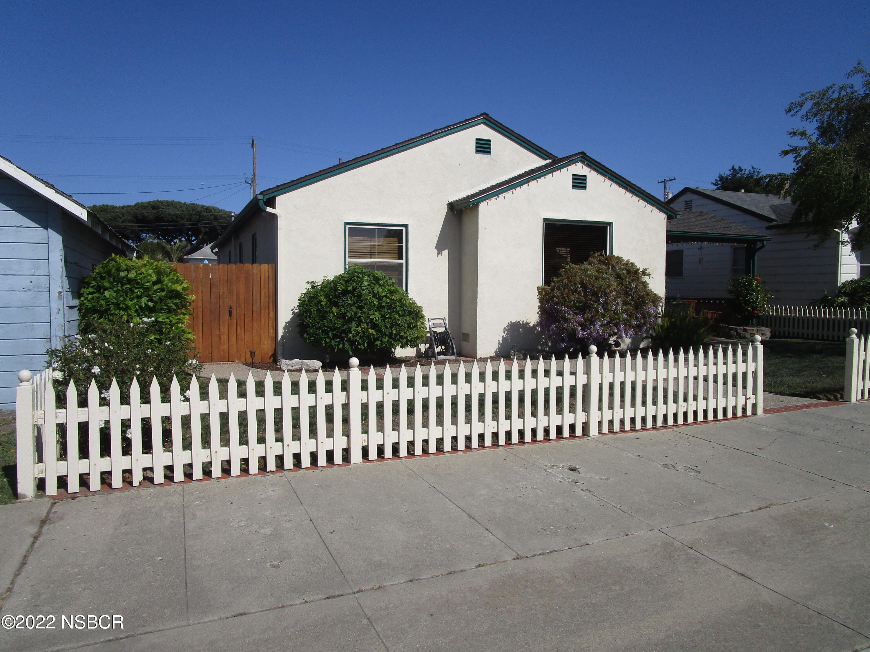 314 South I Street Lompoc, CA 93436 - Photo 3 of 60 Front View