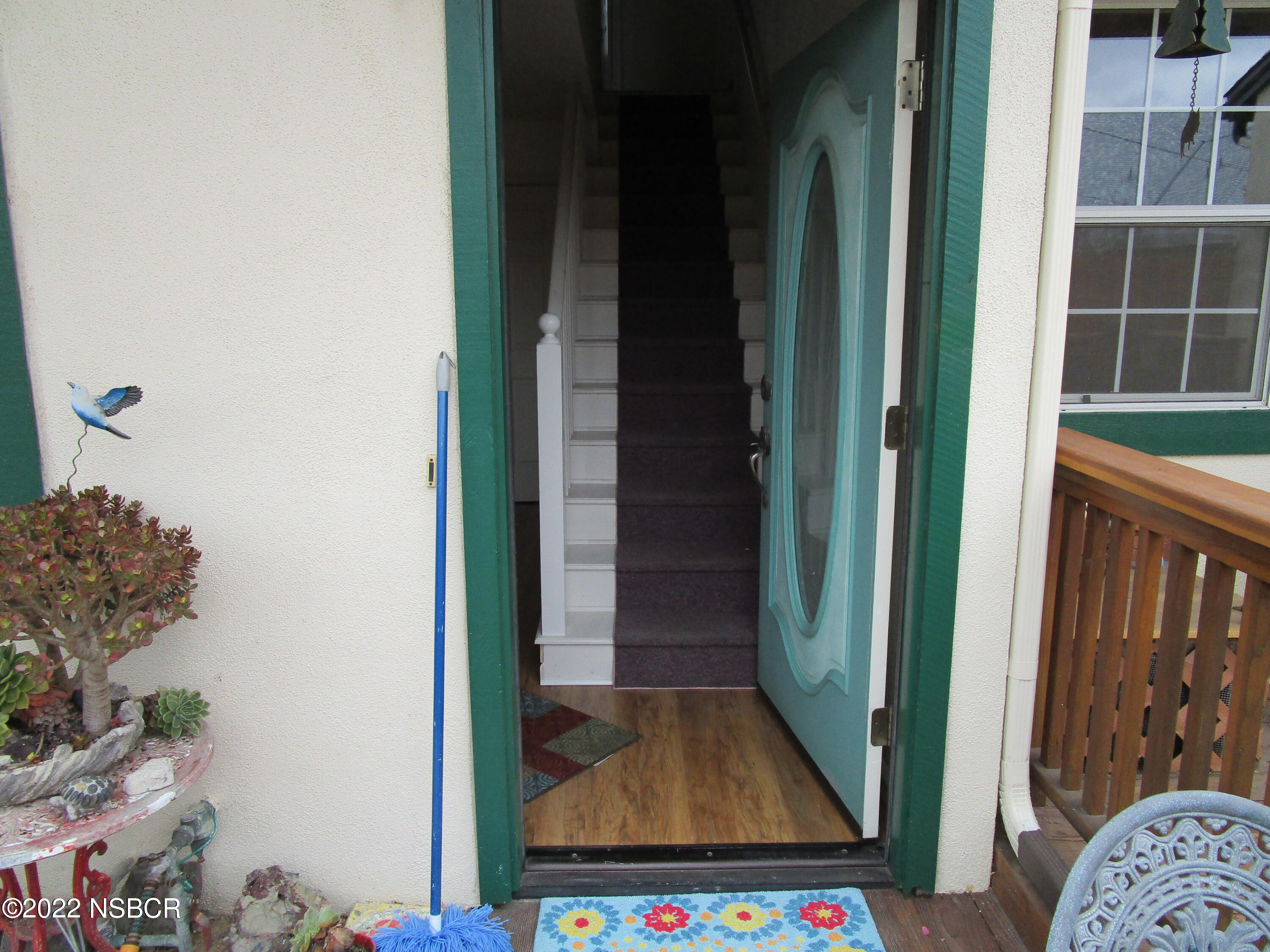 314 South I Street Lompoc, CA 93436 - Photo 38 of 60 Unit B Entrance