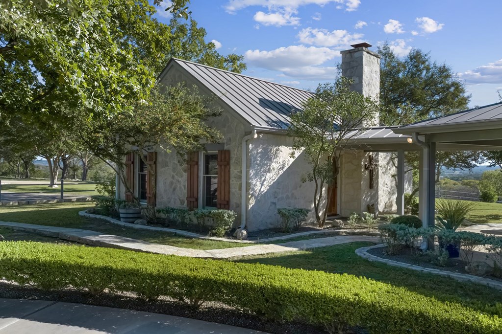 521 Bluff Creek Road North Center Point, TX 78010 - Photo 30 of 72