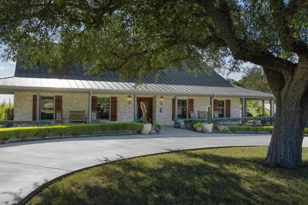 521 Bluff Creek Road North Center Point, TX 78010 - Photo 3 of 72