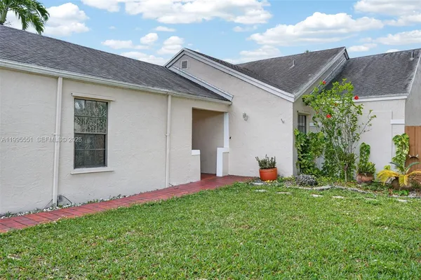 $3,250 | 14722 Southwest 110th Terrace, Miami, FL 33196