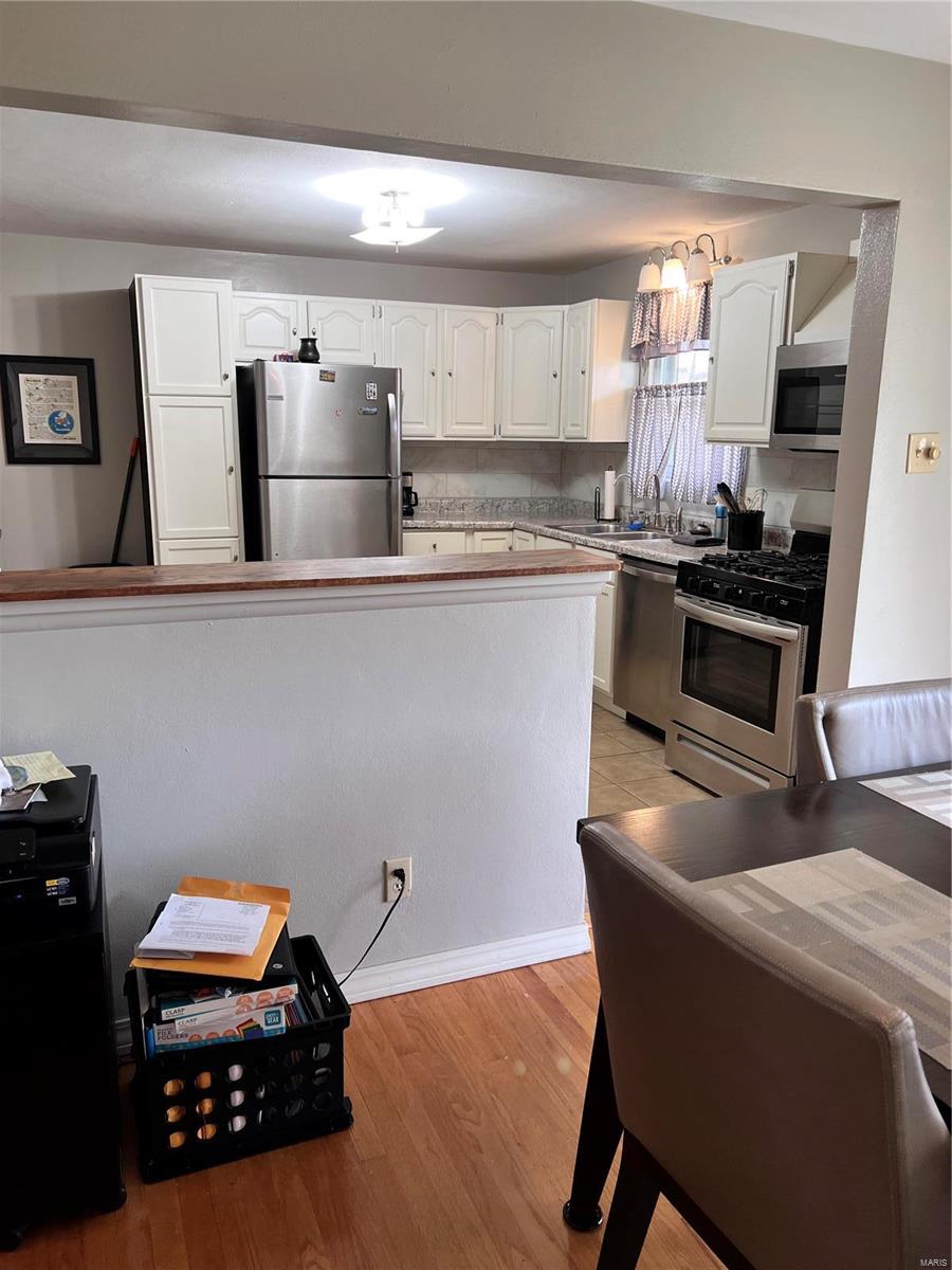 21 Buckingham Road Belleville, IL 62226 - Photo 3 of 15 Gallery Image 3