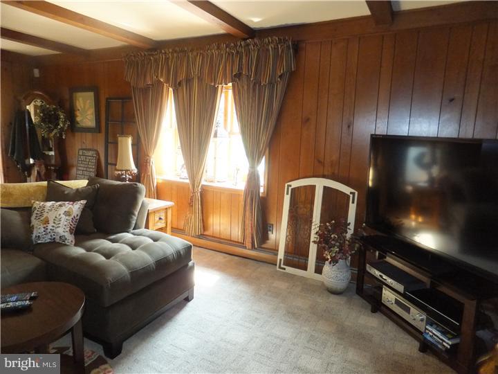 1230 Leedom Road Huntingdon Valley, PA 19006 - Photo 14 of 25 Gallery Image 14