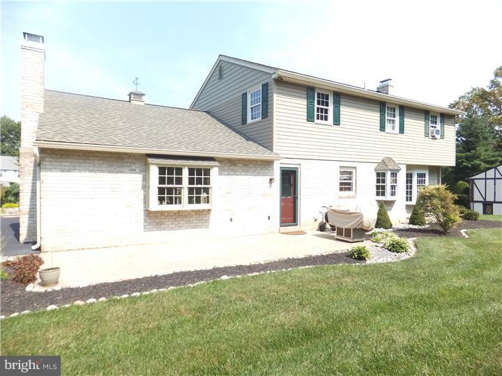 1230 Leedom Road Huntingdon Valley, PA 19006 - Photo 3 of 25 Gallery Image 3