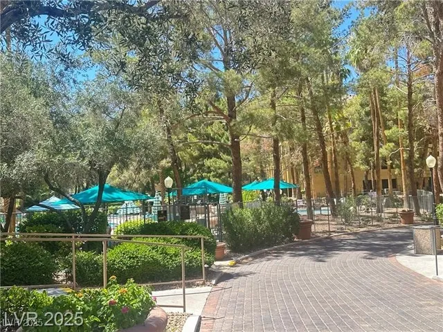 $1,600 | 270 East Flamingo Road, Unit 237, Las Vegas, NV 89169