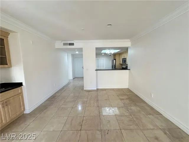 $1,600 | 270 East Flamingo Road, Unit 237, Las Vegas, NV 89169