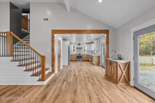 $644,900 | 1074 Highway 41, Trenton, NC 28585