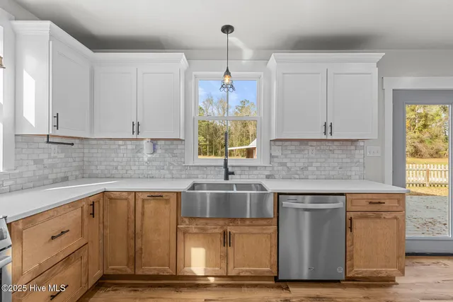 $644,900 | 1074 Highway 41, Trenton, NC 28585