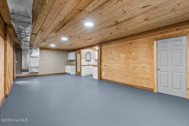 $644,900 | 1074 Highway 41, Trenton, NC 28585