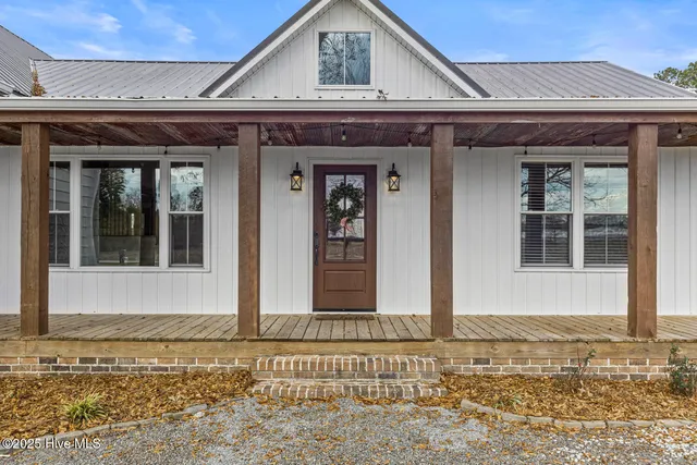 $644,900 | 1074 Highway 41, Trenton, NC 28585