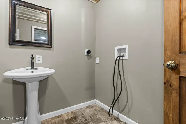 $644,900 | 1074 Highway 41, Trenton, NC 28585