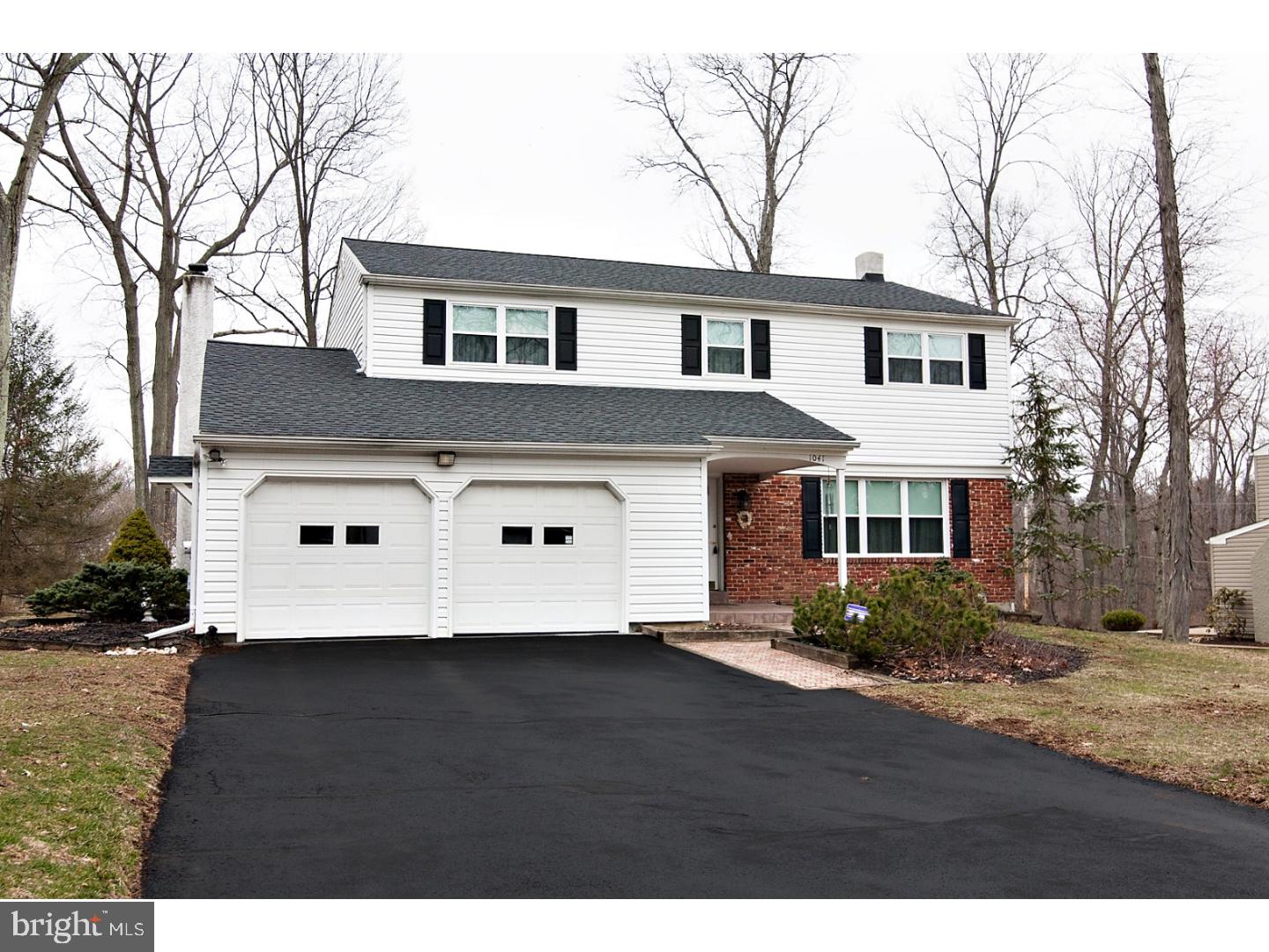 1041 Singer Lane Norristown, PA 19403 - Photo 1 of 24