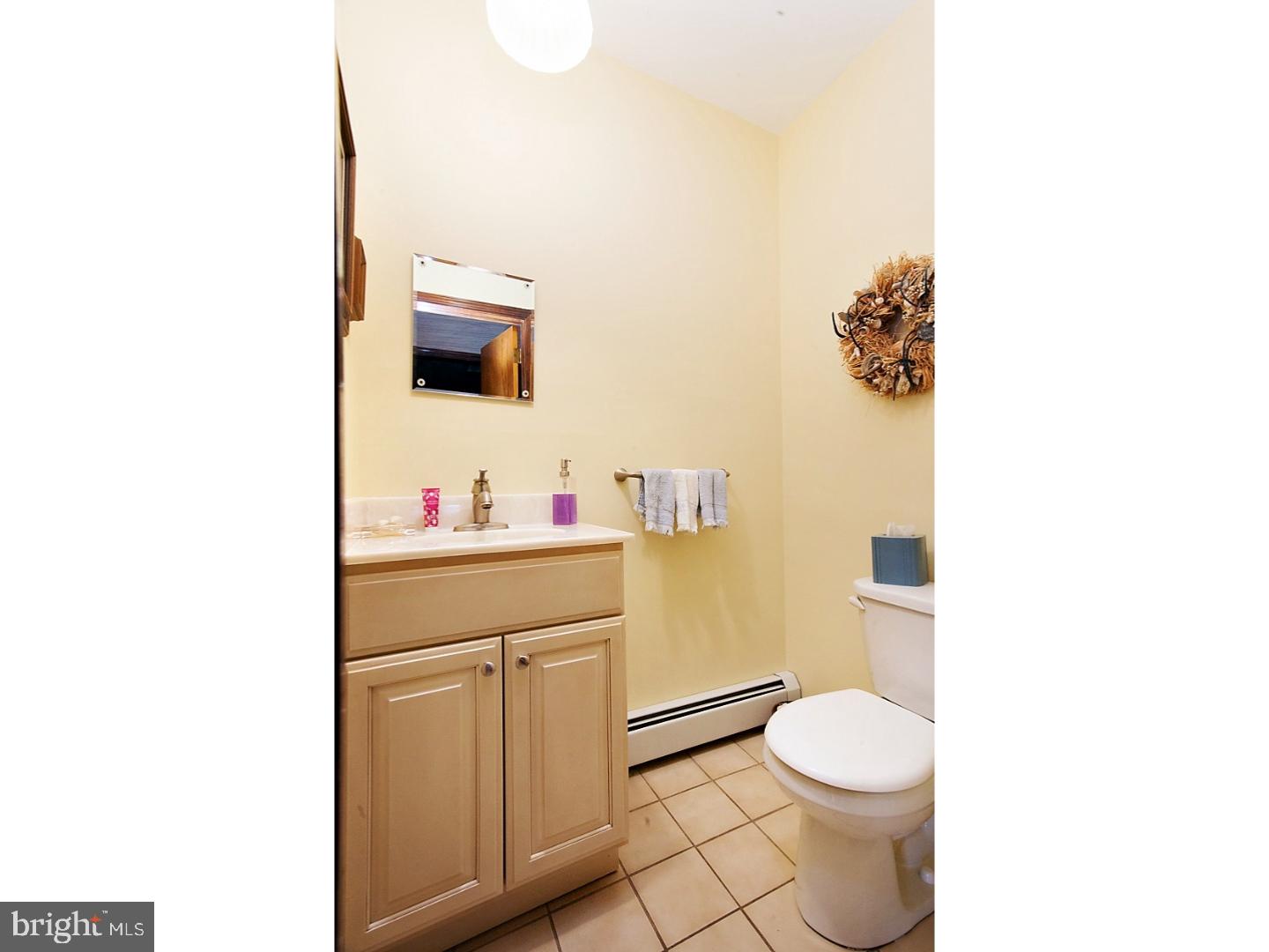 1041 Singer Lane Norristown, PA 19403 - Photo 14 of 24