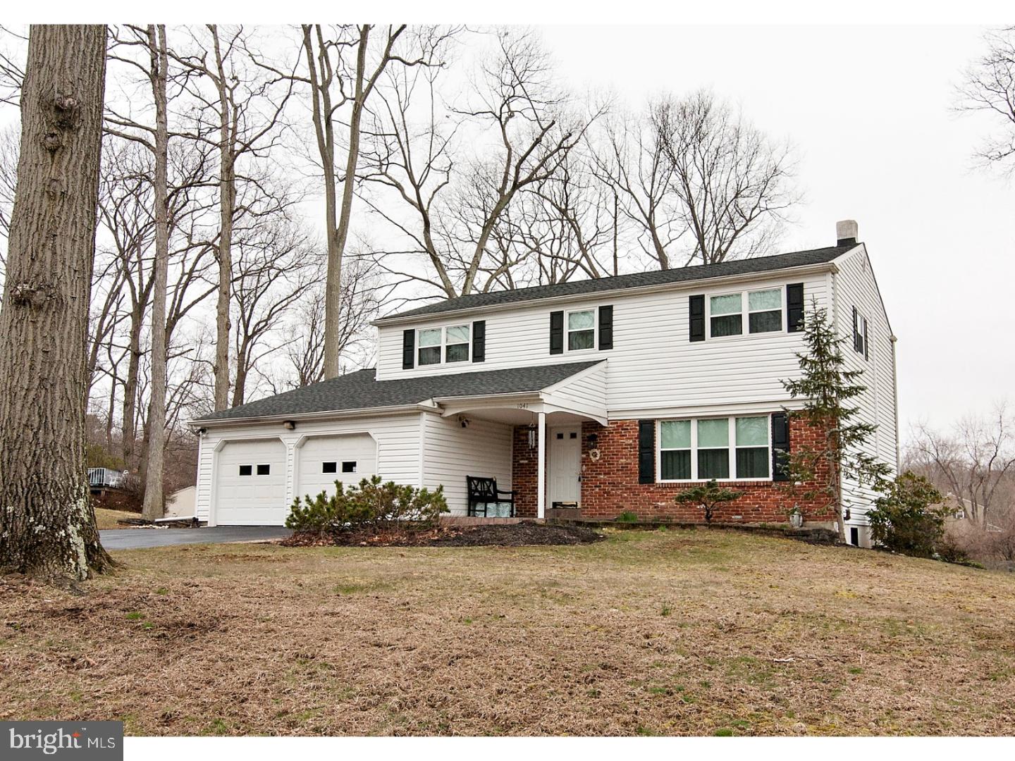 1041 Singer Lane Norristown, PA 19403 - Photo 3 of 24