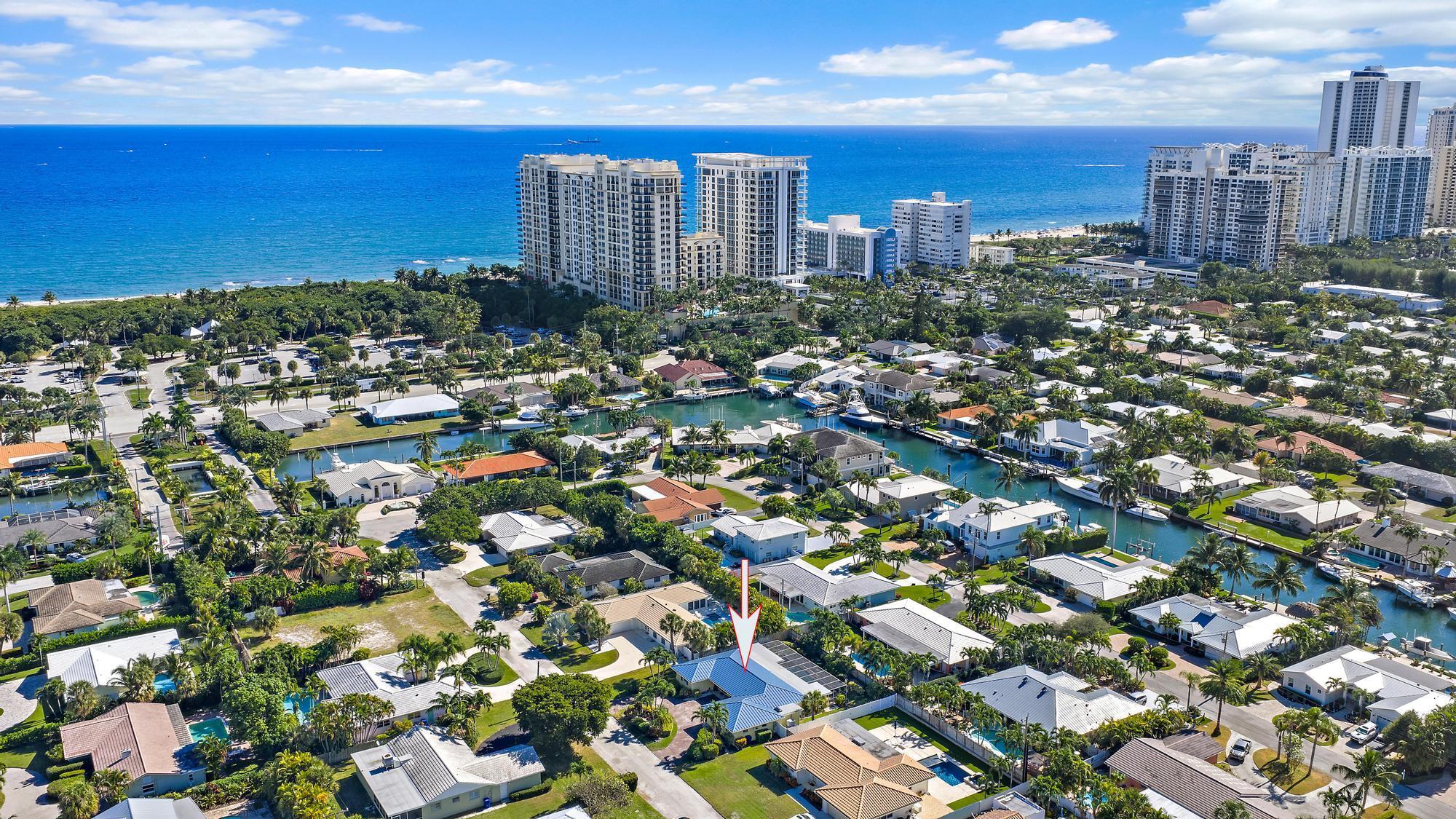 1211 Dolphin Road Riviera Beach, FL 33404 - Photo 2 of 3 1211 Dolphin aerial