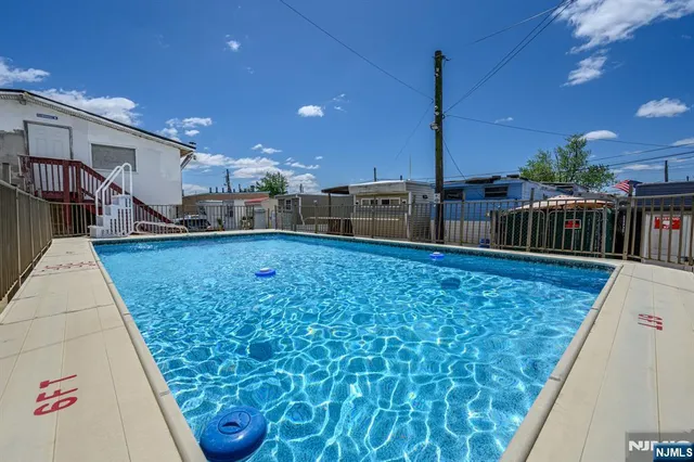 $160,000 | 1 Helen Drive, Moonachie, NJ 07074