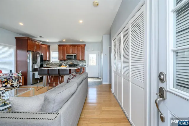 $160,000 | 1 Helen Drive, Moonachie, NJ 07074