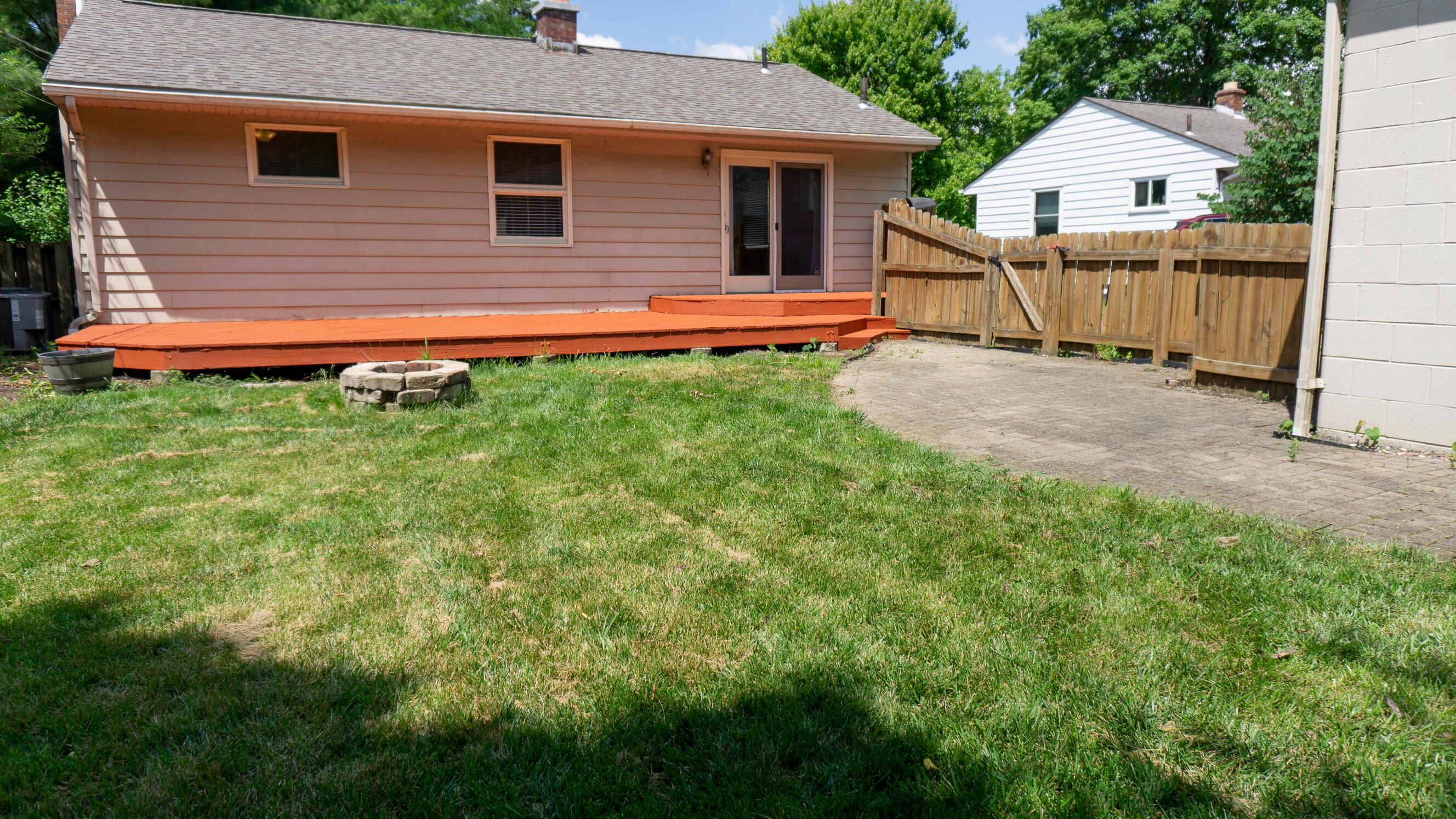 2371 Nottingham Road Columbus, OH 43221 - Photo 18 of 18 2371 Nottingham23