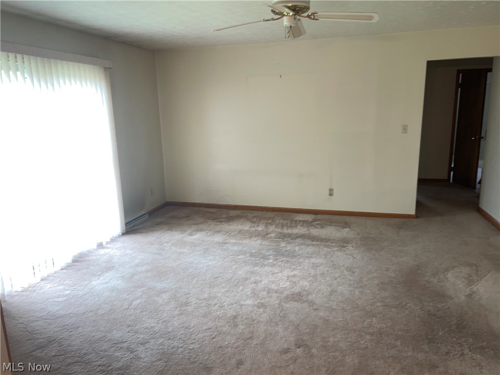 4874 Logan Way Hubbard, OH 44425 - Photo 15 of 40