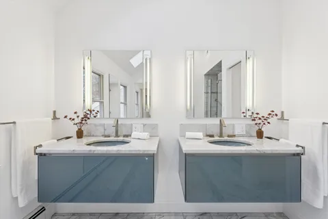 $995,000 | 49 Alexandra Drive, Stamford, CT 06903