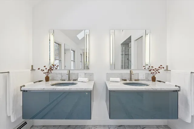 $995,000 | 49 Alexandra Drive, Stamford, CT 06903